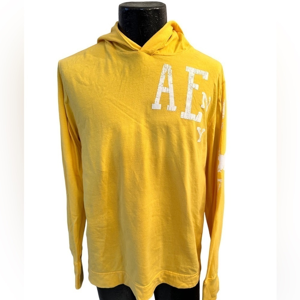 American Eagle men’s yellow oversized pullover with hood.size large